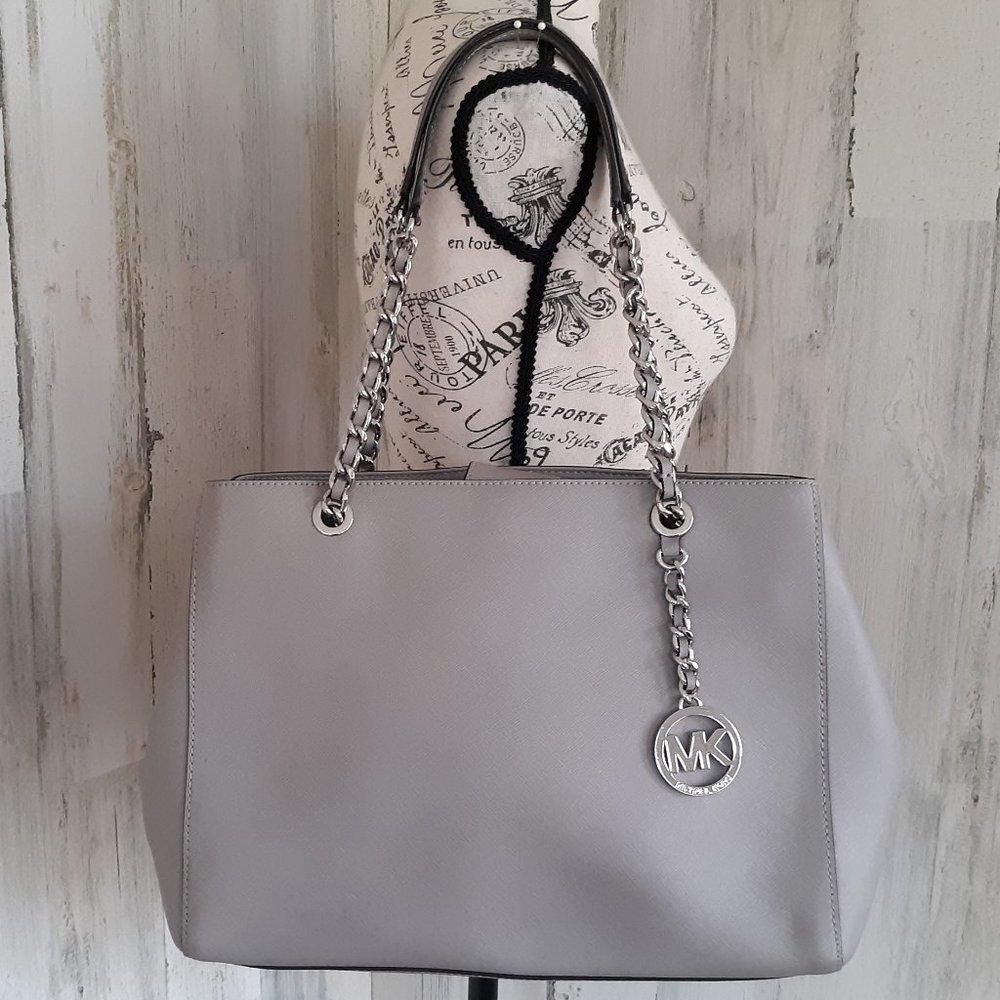 MICHAEL KORS JET SET CHAIN STRAP TOTE